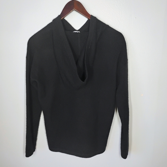 Van Winkle & Co Cashmere Hooded Sweater Womens Small Black Casual Closet Staple - Picture 4 of 10